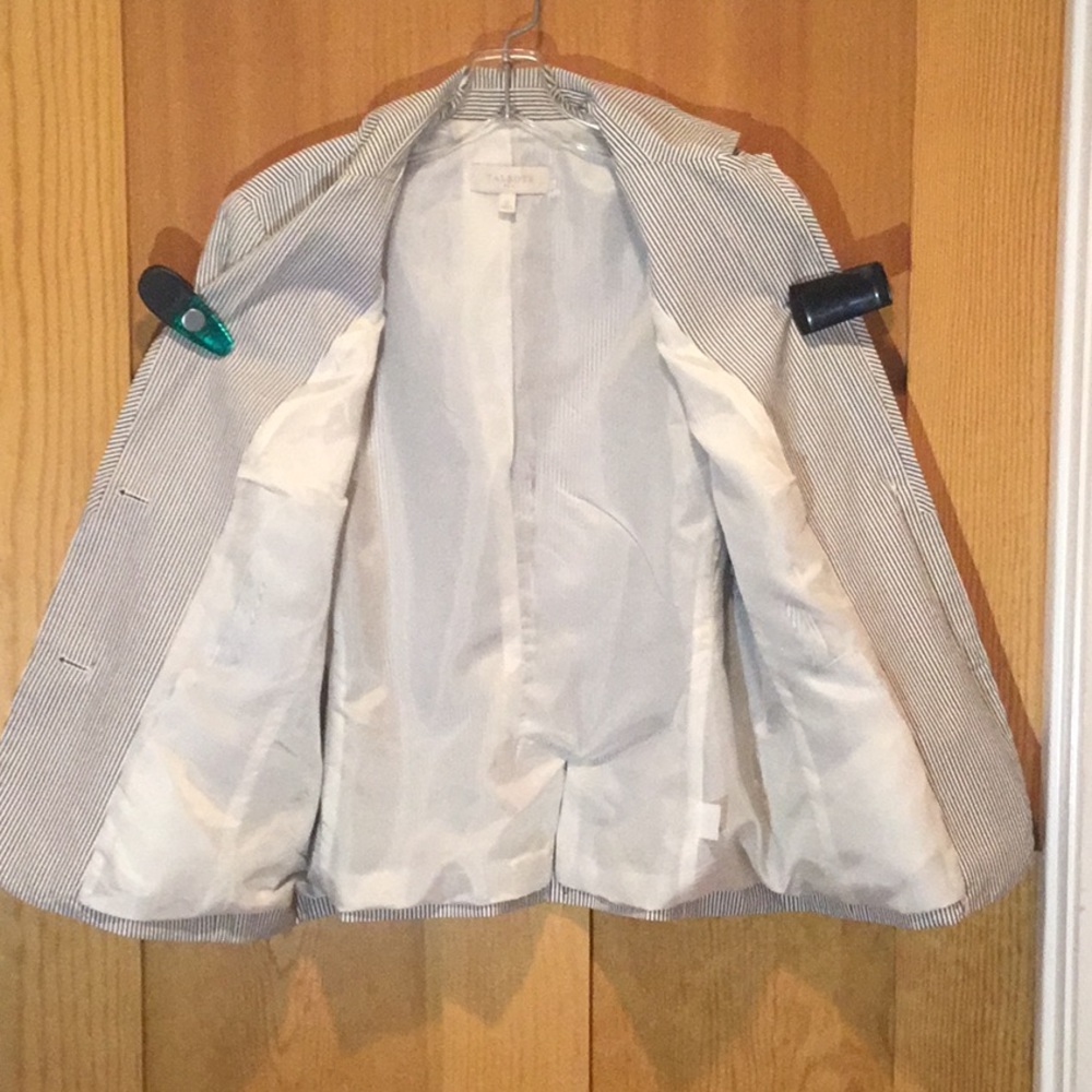Talbots Seersucker Short Jacket - Picture 4 of 4